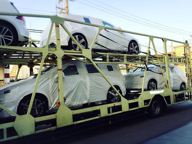 2017.1.10　新車運ばれてる.jpg